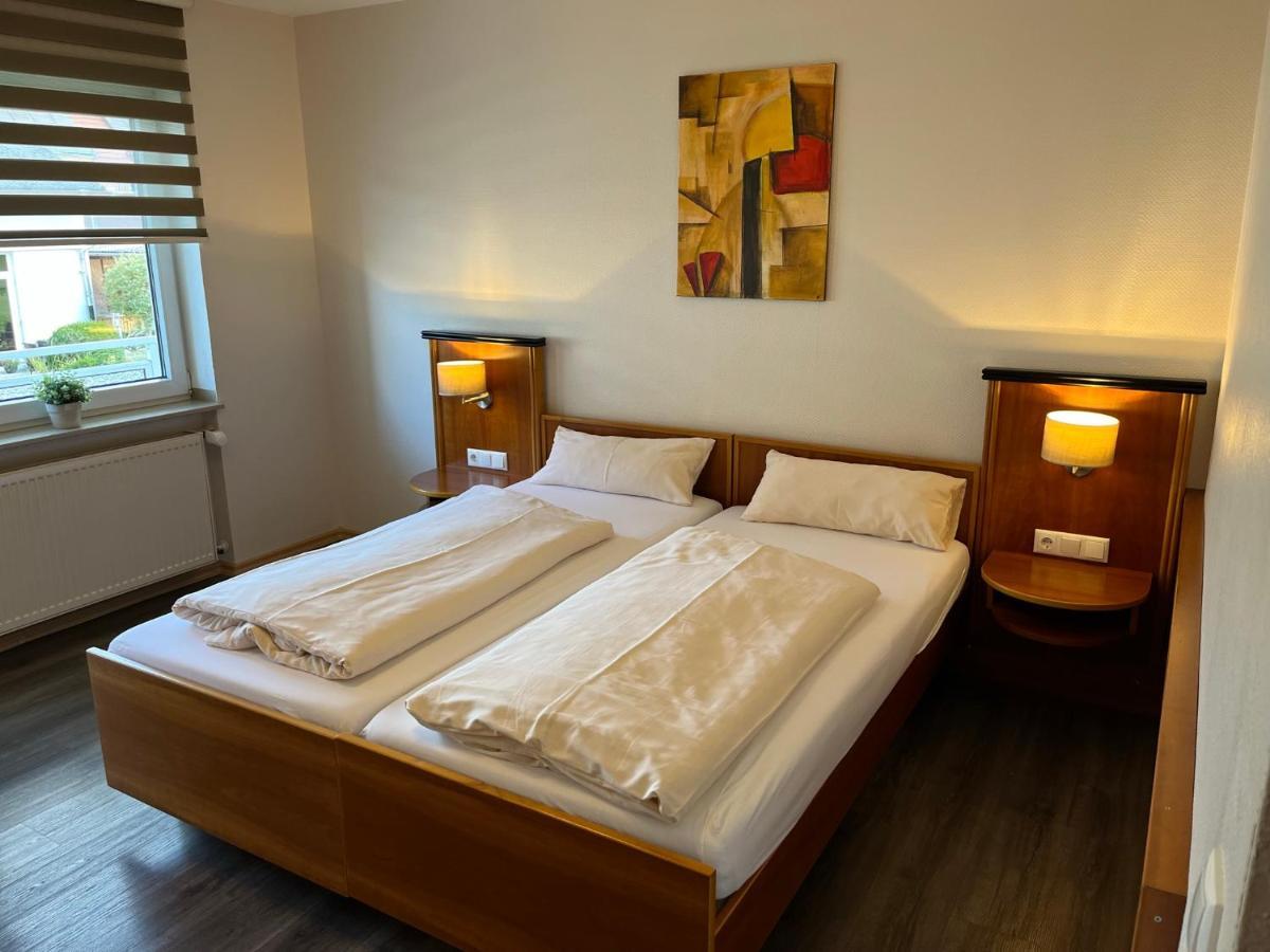 מרבורג Hotel Carle מראה חיצוני תמונה