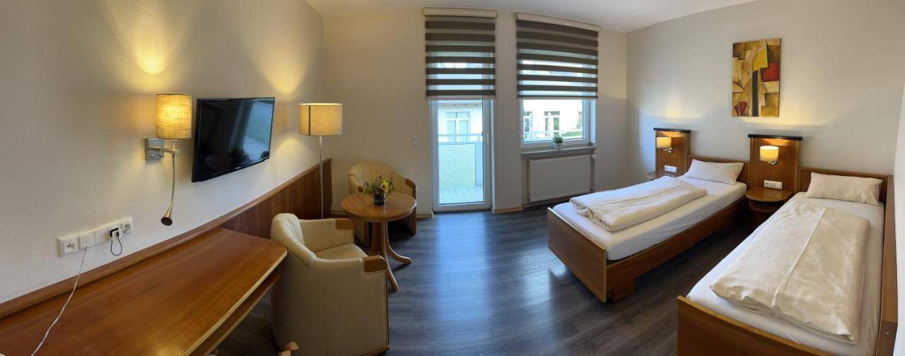 מרבורג Hotel Carle מראה חיצוני תמונה